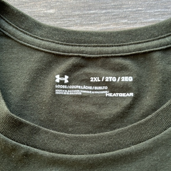 Men’s under armour long sleeved tshirt - Picture 3 of 7